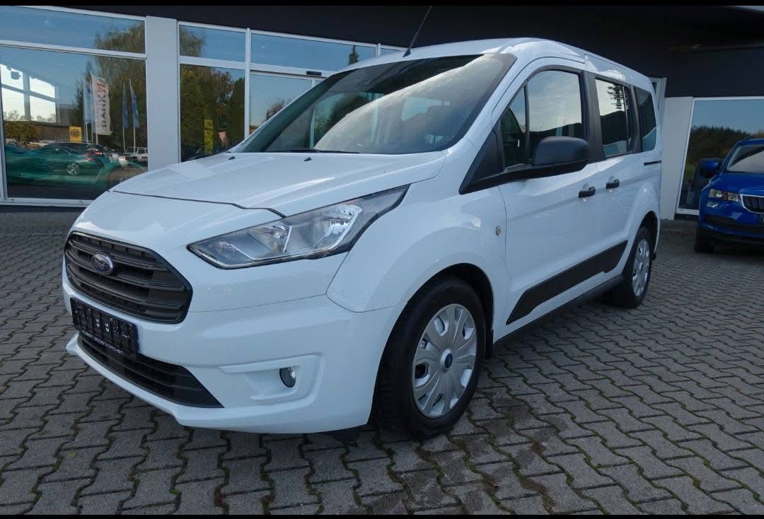 Ford Transit Connect Kombi Trend mit Navigation, Rückfahrkamera und Tempomat