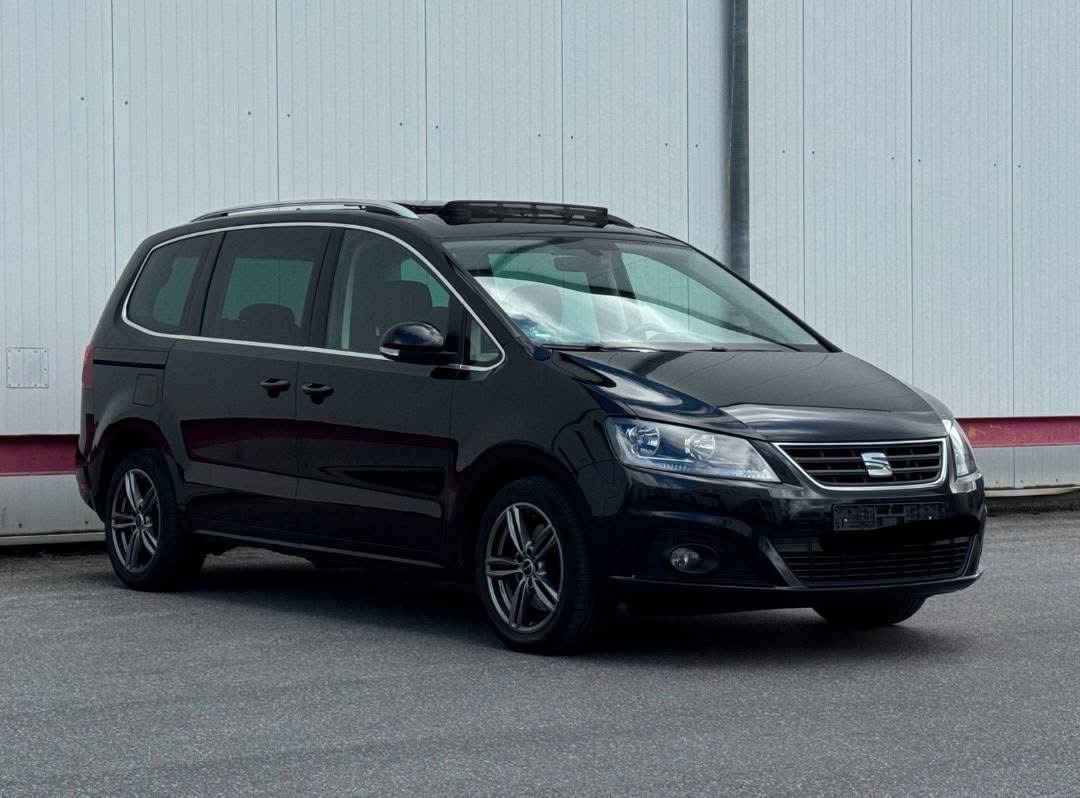 Seat Alhambra 2.0TDI FR-Line/7-Sitzer/Panorama/Navi/AHK