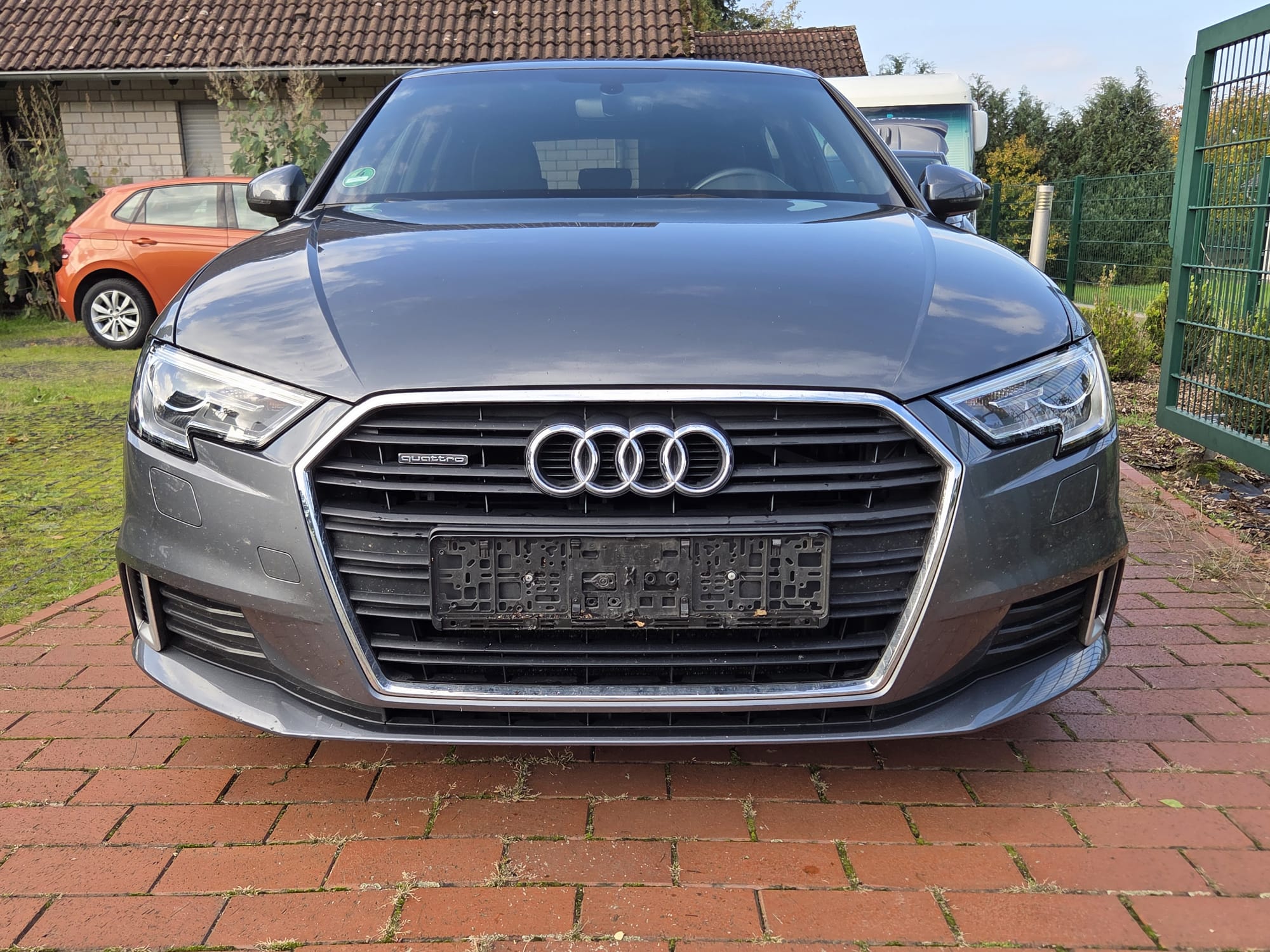 Audi A3 SB quattro S-Line PDC Scheckheft Teilleder